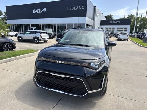Certified 2024 Kia Soul LX w/ Option Group 015 FWD image 4