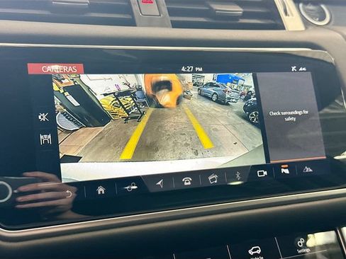 Used 2019 Land Rover Range Rover Sport Supercharged AWD/4WD image 14
