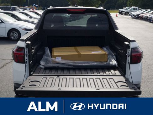 New 2025 Hyundai Santa Cruz SEL image 7