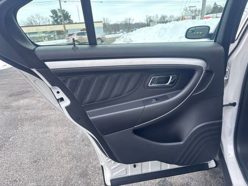 Used 2017 Ford Taurus SEL w/ Equipment Group 201A image 31