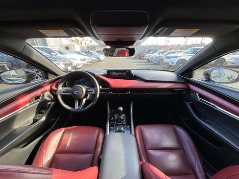 Used 2020 MAZDA MAZDA3 AWD Hatchback w/ Appearance Package image 15