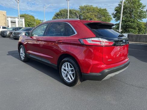 Certified 2024 Ford Edge SEL w/ Convenience Package image 5