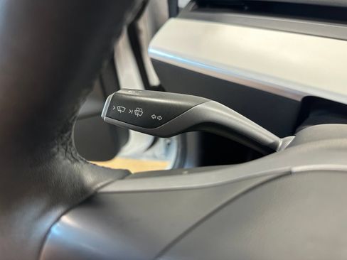 Used 2022 Tesla Model 3 Performance AWD/4WD image 19