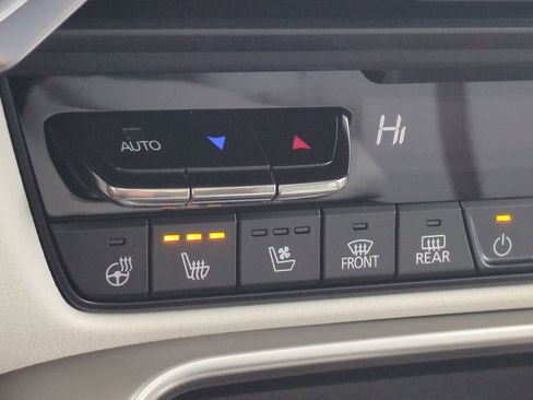 New 2026 MAZDA CX-90 Plug-In Hybrid w/ Premium Plus image 21