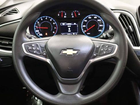 Used 2023 Chevrolet Malibu LS FWD image 27