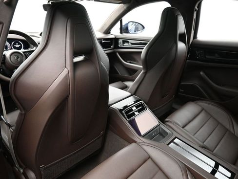 Used 2025 Porsche Panamera Turbo image 11