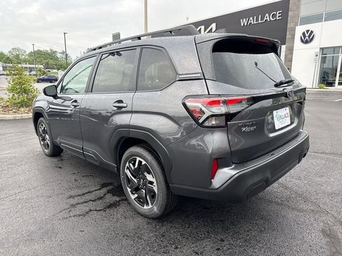 New 2026 Subaru Forester Premium AWD/4WD image 3