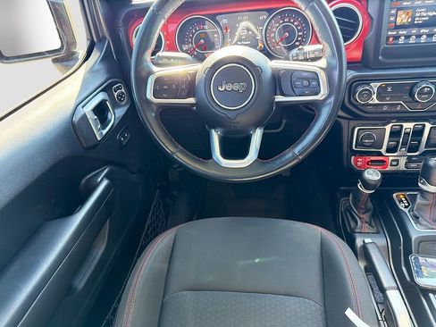 Used 2018 Jeep Wrangler Unlimited Rubicon w/ Dual Top Group image 17