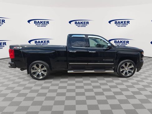 Used 2017 Chevrolet Silverado 1500 LTZ Z71 w/ LTZ Plus Package AWD/4WD image 2