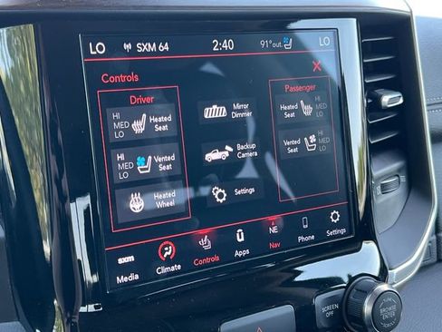 Used 2021 RAM 1500 Laramie AWD/4WD image 28