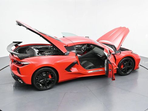 Used 2022 Chevrolet Corvette Stingray Preferred Cpe w/ Battery Protection Package RWD image 43