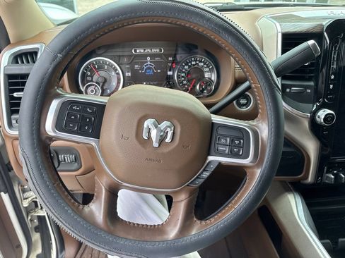 Used 2021 RAM 2500 Laramie AWD/4WD image 3