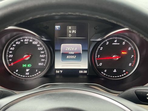 Used 2018 Mercedes-Benz C 300 Sedan image 32