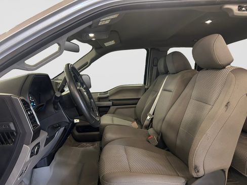Used 2018 Ford F150 XLT w/ Equipment Group 302A Luxury AWD/4WD image 11