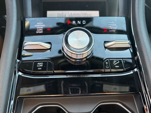 New 2025 Jeep Grand Cherokee L Overland w/ Advanced Protech Group III image 12