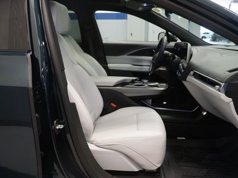 Certified 2024 Cadillac Lyriq Sport w/ LPO, Floor Liner Package AWD/4WD image 18