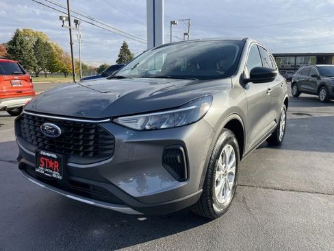 New 2025 Ford Escape Active w/ Active Premium Tech Pack image 41