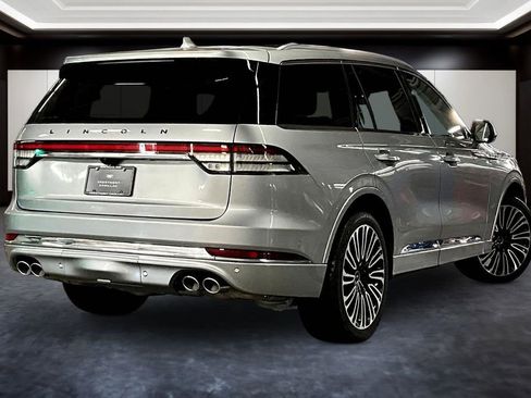 Used 2020 Lincoln Aviator Black Label w/ Dynamic Handling Package AWD/4WD image 6