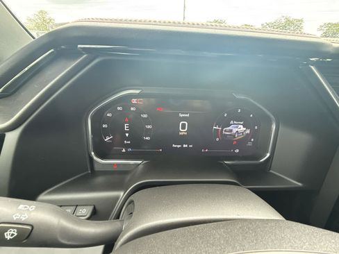New 2026 GMC Sierra 1500 AT4 w/ AT4 Premium Package AWD/4WD image 38