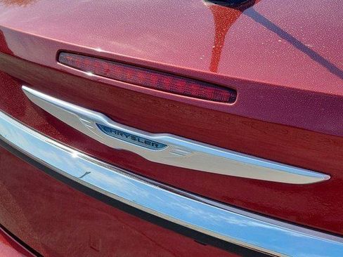 Used 2013 Chrysler 200 Limited FWD image 6