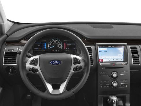 Used 2018 Ford Flex SEL w/ Class III Trailer Tow Package FWD image 4