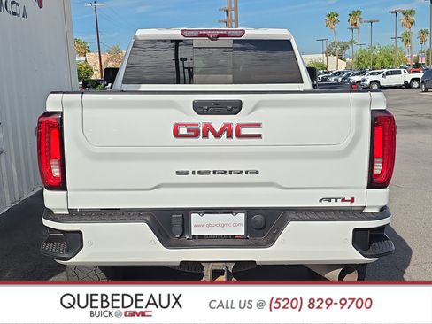 Used 2022 GMC Sierra 2500 AT4 w/ AT4 Premium Plus Package AWD/4WD image 7