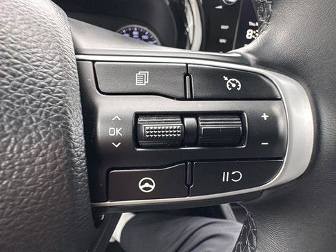 Used 2023 Kia K5 EX image 17