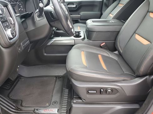 Used 2021 GMC Sierra 2500 AT4 image 30