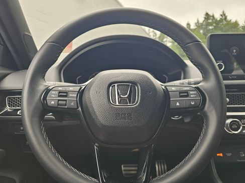 Used 2025 Honda Civic Sport image 26