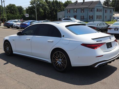 Used 2024 Mercedes-Benz S 63 AMG S w/ Carbon Fiber Exterior Package image 7