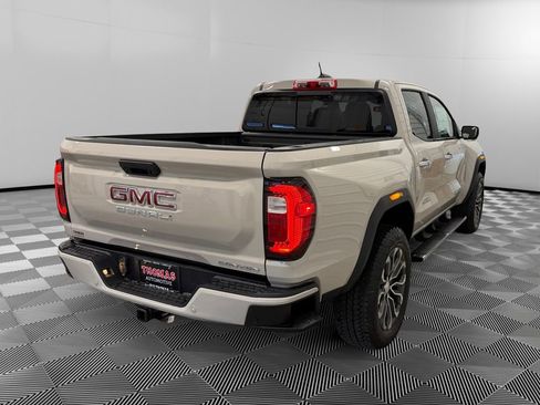New 2026 GMC Canyon Denali image 7
