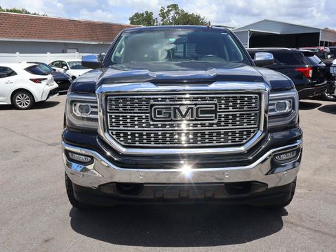 Used 2018 GMC Sierra 1500 SLT w/ Enhanced Driver Alert Package RWD image 2