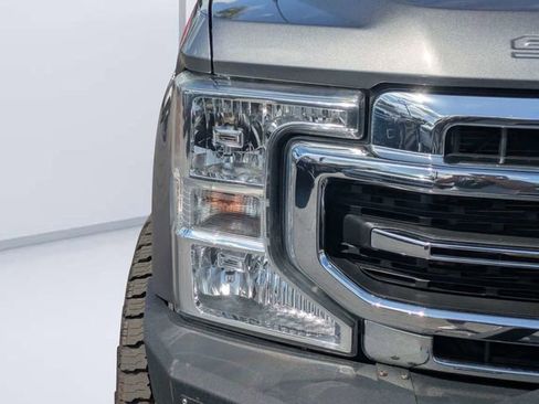 Used 2022 Ford F250 Lariat w/ Lariat Value Package AWD/4WD image 9