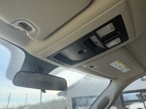 Used 2018 RAM 3500 Tradesman w/ Chrome Appearance Group image 35