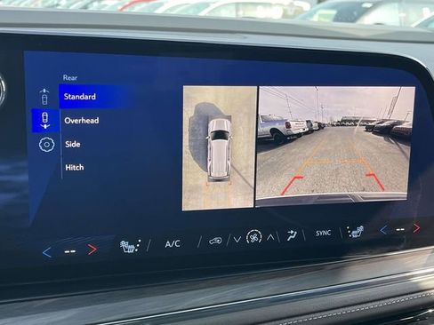 Used 2025 Chevrolet Tahoe LT w/ Comfort Package image 34