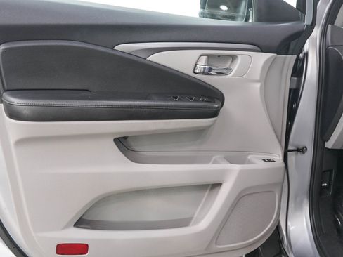 Used 2017 Honda Pilot EX-L image 20