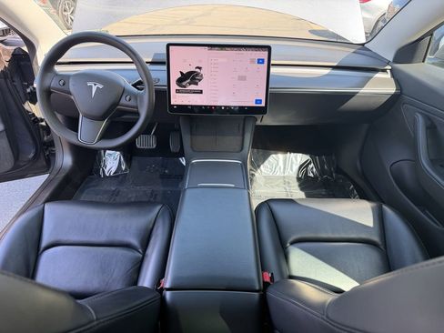 Used 2021 Tesla Model 3 Long Range AWD/4WD image 24
