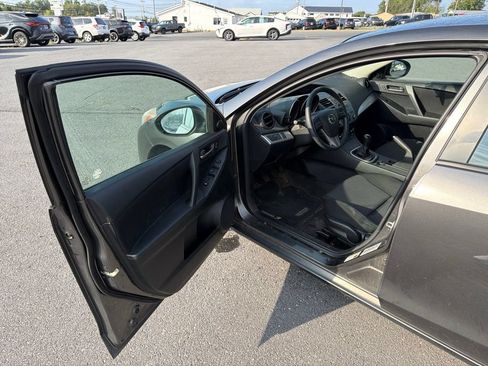 Used 2012 MAZDA MAZDA3 i Touring FWD image 14