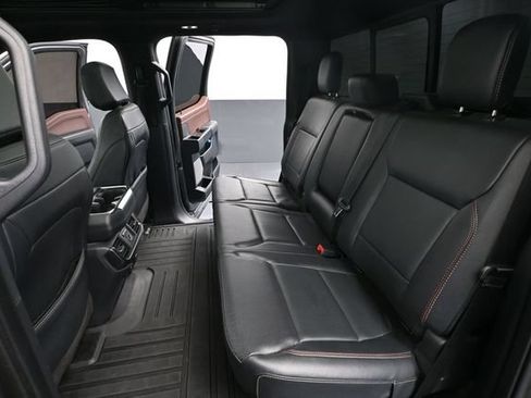 Used 2022 Ford F150 Lariat w/ Equipment Group 502A High AWD/4WD image 44