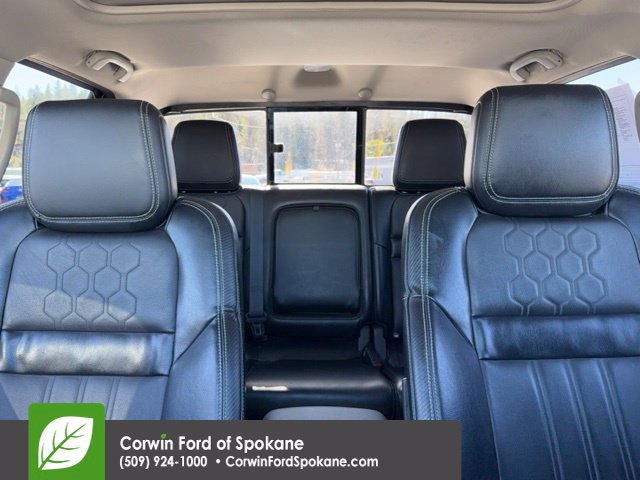 Used 2022 Nissan Frontier SV w/ SV Premium Package AWD/4WD image 33