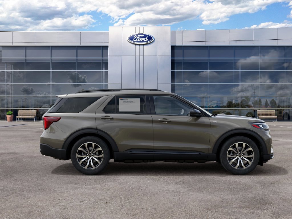 New 2027 Ford Explorer ST-Line RWD image 5