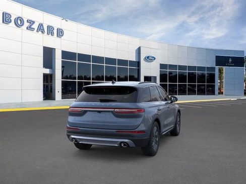 New 2026 Lincoln Corsair Premiere image 8