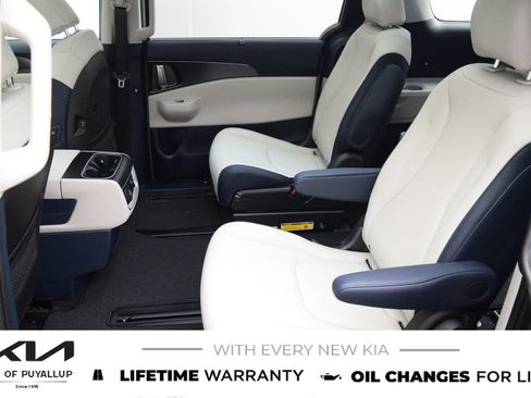 New 2027 Kia Carnival SX FWD image 12