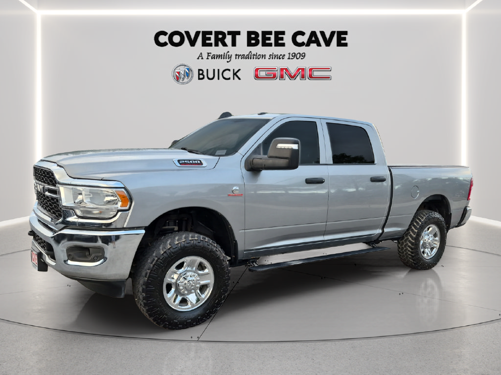 Used 2024 RAM 2500 Tradesman w/ Chrome Appearance Group AWD/4WD image 3