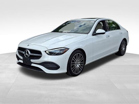 Used 2023 Mercedes-Benz C 300 4MATIC Sedan image 3
