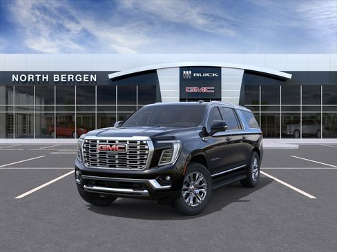 New 2026 GMC Yukon XL Denali w/ Advanced Technology Package AWD/4WD image 8