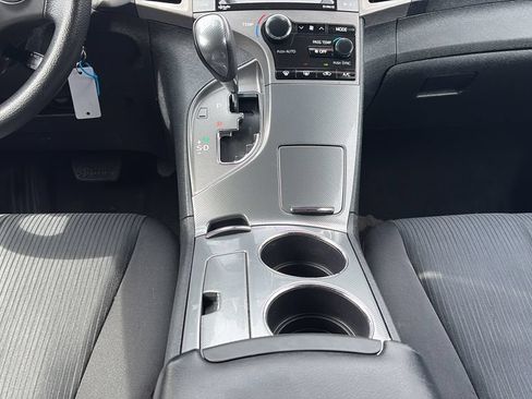 Used 2015 Toyota Venza LE AWD/4WD image 15