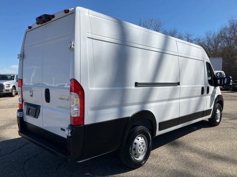 Used 2023 RAM ProMaster 3500 w/ Convenience Group image 5