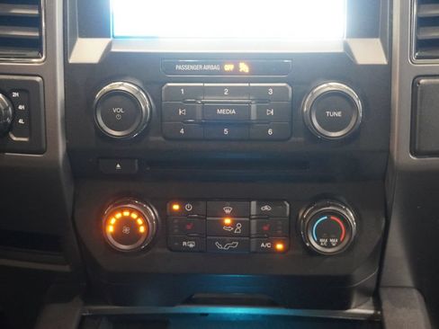 Used 2018 Ford F150 XLT w/ Equipment Group 302A Luxury AWD/4WD image 20