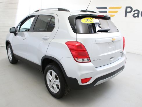 Used 2022 Chevrolet Trax LT AWD/4WD image 7